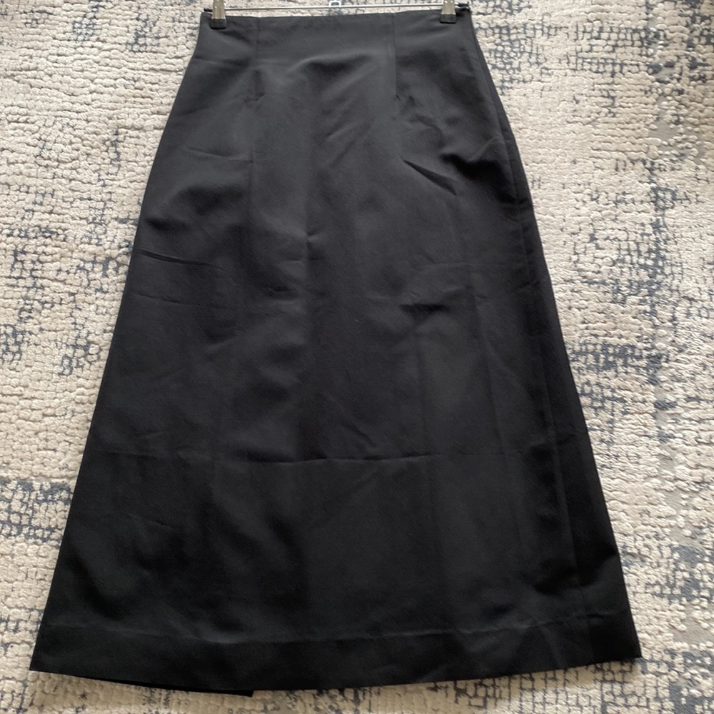 Alberta Ferretti black long A-line wool size 44 (us 10). Made in Italy.
